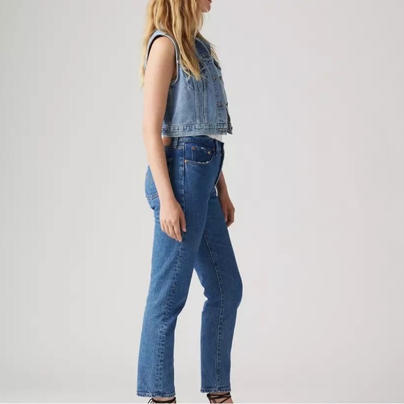 NWT LEVIS 501 Straight Jeans! - Picture 2 of 14